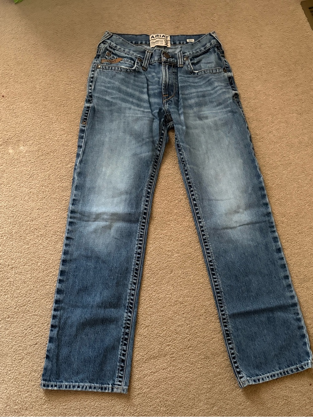 Ariat Men's Straight Jeans in Faded Blue Wash